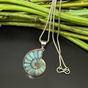 Handcrafted Silver Ammonite Fossil Turquoise Inlay Pendant Necklace 14.7g.